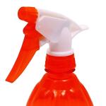 Plastic spray bottle : 550 ml