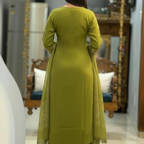ANNI Designer Women's Rayon Viscose Straight fit Printed Embroidered Kurta with Pant & Dupatta | Ethnic Kurta Set for Women | Daily, Office & Festive Traditional