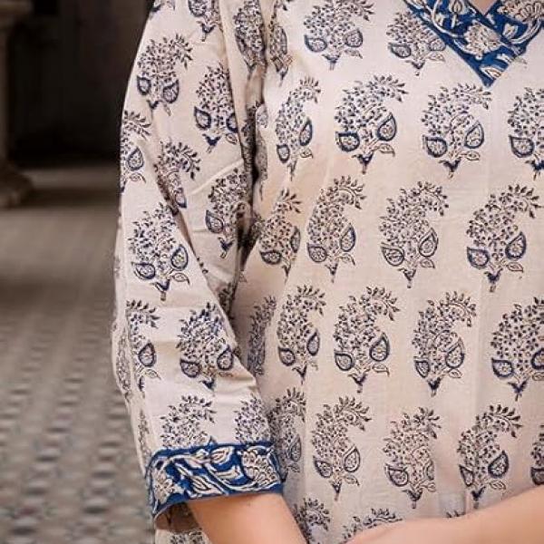 Women Trending Rayon Printed Short Kurti |Short Kurti for Girls | Casual Tunic Top for Wosmen |Short Top Wear to Jeans|