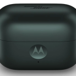 MOTOROLA Moto Loop | Sound by Bose |Lightweight & Comfortable| IP54 | Sweat proof Bluetooth Headset (Green, True Wireless)