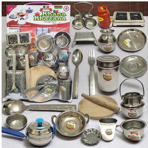 Tinytales Enterprises kids plastic silver sheet coated kitchen playset